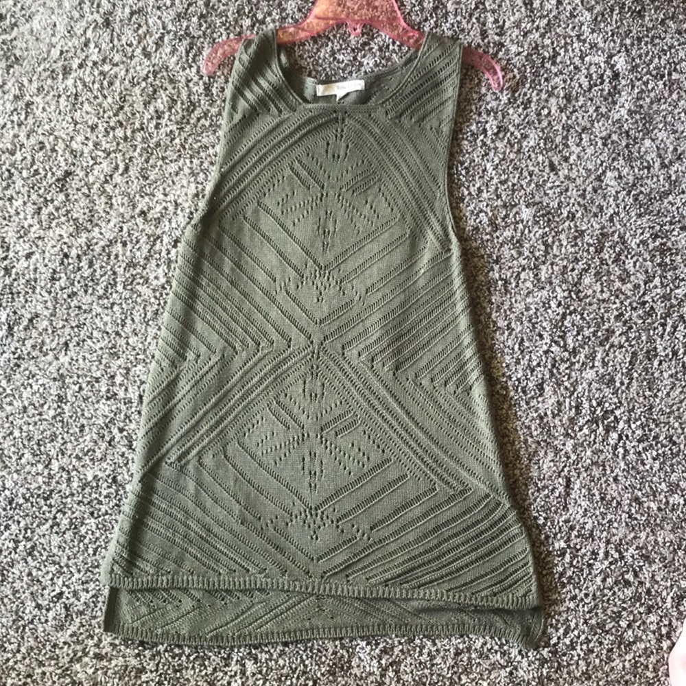 Green crochet tank top sz L